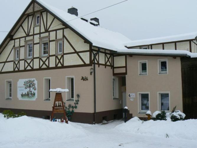 Ferienwohnung Ripa Erzgebirge In Schwarzenberg Schwarzenberg  Buitenkant foto